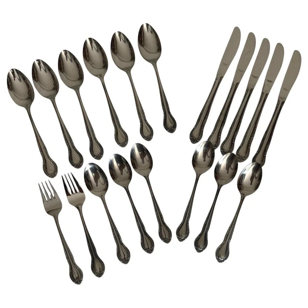 Columbia Stainless Flatware Set Made In Japan 19 Piece Beaded Edge Floral VTG